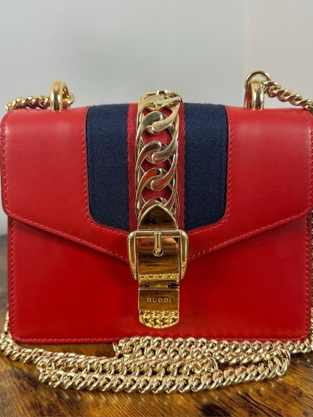 Gucci Sylvie Red Leather Shoulder Bag Gold Chain Web Stripe Crossbody - Picture 2 of 16